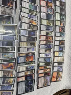 Mixed Magic the Gathering Deckmaster Lot of 90+ Cards w/box - Image 3