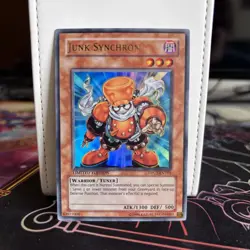 LIMITED EDITION JUNK SYNCHRON 2010 DPCT-ENY01 YUGIOH CARD (LP/MP) - Image 1
