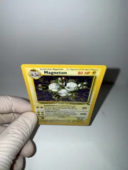 Pokemon Magneton Fossil Holo Rare Unlimited English 1999 80 HP 11/62 WOTC Card - Image 4