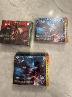 MTG – Ravnica Remastered Collector Box | Brothers| Magic the Gathering Tear Dent - Image 1