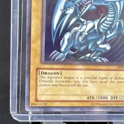 Yu-Gi-Oh Blue-Eyes White Dragon SDK-001 Ultra Rare Starter Deck Kaiba Unlimited - Image 5