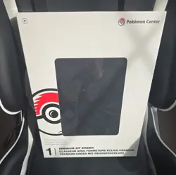 Pokemon Center Exclusive TCG Scorching Charizard Premium Zip Binder Brand New - Image 1