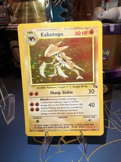 Pokemon TCG Kabutops Holo Rare Card 9/62 Fossil Unlimited 1999 Vintage - Image 1