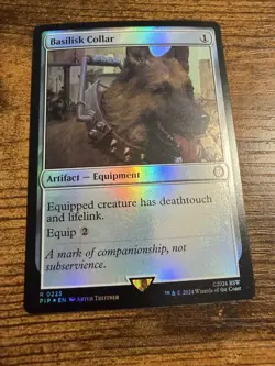 MTG Magic The Gathering FOIL Basilisk Collar - Image 1