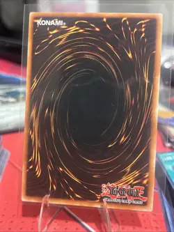 Giant Red Seasnake LCKC-EN097 Ultra Rare NM - Image 2