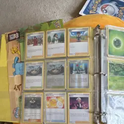 Pokemon cards Mixed Card Lot - Image 4