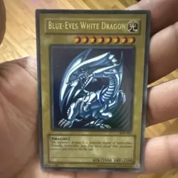 Blue-Eyes White Dragon Starter Deck Kaiba Ultra Rare Konami SDK-001 ATK3000 DEF… - Image 1