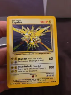 Zapdos Holo 16/102 Base Set Unlimited Pokemon Card - Image 1
