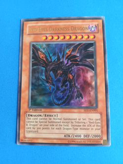 YUGIOH RED EYES DARKNESS DRAGON #SD1-EN001 1ST EDITION ULTRA RARE HOLO MP CREASE - Image 3