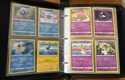 Huge Pokemon Card Lot - with binder - 202 cards - no duplicates - Image 5