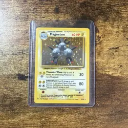 Pokemon TCG Magneton Base Set 9/102 Holo 1999 Wizards Vintage - Image 1