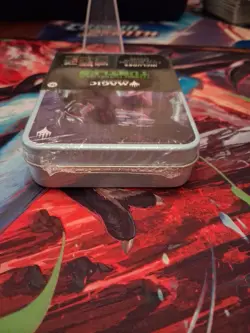 Magic: The Gathering Teenage Mutant Ninja Turtles Tin [Shredder] 3 Boosters - Image 3