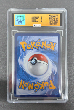 Pokemon Pikachu Gold Sparky 002/004 Sword & Shield Chinese Exclusive Promo - Image 2