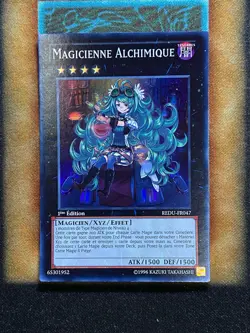 Yugioh Alchemic Magician REDU-EN047 Super Rare 1st Ed NM FRENCH - Image 1