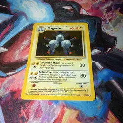 Magneton 9/102 Unlimited Base Set Holo Rare 1999 English Pokemon Card WOTC TCG - Image 1
