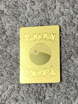 Charizard VMax HP330 Claw Slash Gold Foil Fan Art Collector Card - Image 3