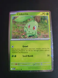 Chikorita (Cosmos Holo) Promo Pokemon Ascended Heroes - Image 1