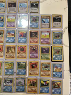 Pokemon TCG French Fossil 1st Edition Lot 44 Cards NM - Image 3
