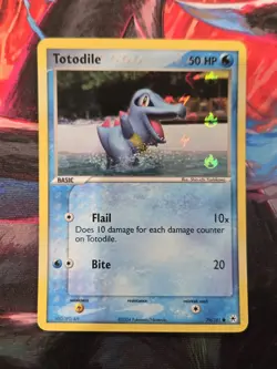 Pokemon EX Hidden Legends Totodile Reverse Holo Pokemon Card 79/101 NEAR MINT - Image 1