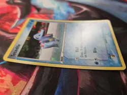 Pokemon EX Hidden Legends Totodile Reverse Holo Pokemon Card 79/101 NEAR MINT - Image 2