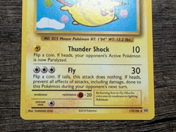 POKEMON NON HOLO FLYING PIKACHU 110/108 RARE EVOLUTIONS + NEW ARCEUS SLEEVE LP - Image 3