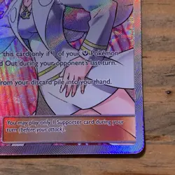 Diantha (Full Art) 130/131 Holofoil - Pokemon SM - Forbidden Light - Image 4