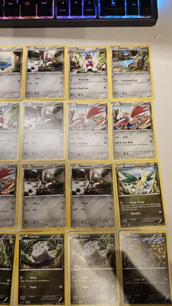 Pokemon XY Cards Lot of 30 - Metal & Dragon type - Image 3