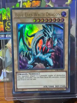 Yugioh Blue-Eyes White Dragon LOB EN001 Ultra Rare - Image 1