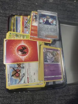 1000 POKEMON CARDS Premium Collection Lot W/ 60 FOILS & RARES! - Image 1