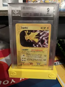 Pokemon TCG 2003 Zapdos HOLO RARE #H32/H32 Aquapolis BGS 9 MINT (Stand included) - Image 1