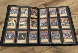 Konami Yu-Gi-Oh! TCG Mixed Card Lot Omni Dragon Brotaur Blue Binder - Image 3