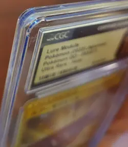 CGC 10 PRISTINE Pokemon Japanese Lure Module ULTRA RARE Gold #93 *Chipped Case* - Image 4