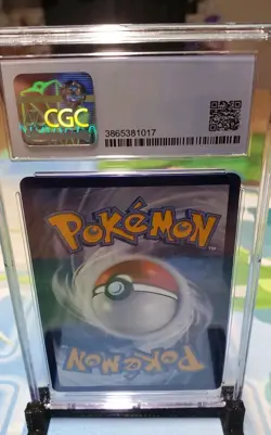 CGC Blue Label (10) Gem Mint 9.5 Pikachu V Pokemon 043/185: Vivid Voltage - Image 2