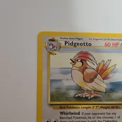Pokemon Pidgeotto Base Set 2 28/130 Uncommon 60 HP Stage 1 Regular Vintage - Image 3