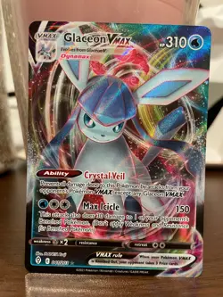Pokemon TCG Glaceon VMAX Evolving Skies 041/203 Holo Ultra Rare Card NM - Image 1