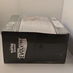 Pokemon TCG Evolving Skies Elite Trainer Box Leafeon Umbreon English - Image 4
