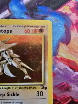 KABUTOPS 1ST EDITION 09/62 FOSSIL HOLO RARE DAMAGED POKEMON TCG - Image 3