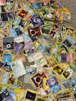Bulk Lot Of 1996 To Early 2000s Pokemon Holos - Image 2