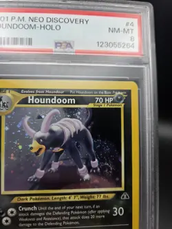 2001 Pokemon Card Neo Discovery Set HOUNDOOM Holo 4/75, PSA 8 NM-MT Swirl - Image 3
