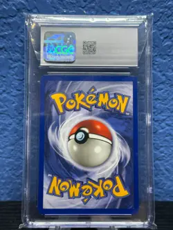 1999 Pokemon Fossil Unlimited Lapras Holo Rare 10/62 CGC NM/MINT 8 - Image 2