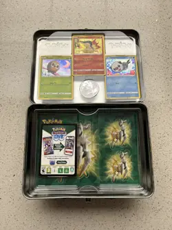 Pokemon TCG Arceus Collectors Chest Lunchbox - Image 2