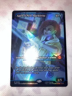 April O'Neil, Hacktivist (0282) (Showcase) Teenage Mutant Ninja Turtles Foil - Image 1