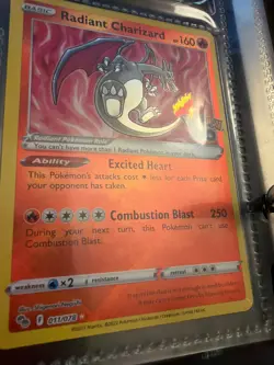 Radiant Charizard 011/078 Pokemon GO Holo - Image 1