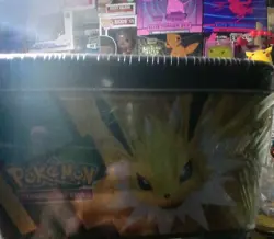 Pokemon 2021 Eevee Collector Chest 3 Promo Cards - 5 Booster Packs 820650809514 - Image 5