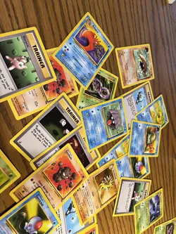 Vintage Pokemon Card 1999 Wizards Misc Cards & 24K Gold 10,000 Bill - Image 5