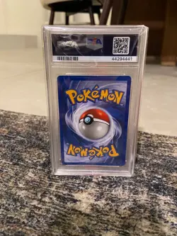 2000 Pokemon Base Set II Poliwrath Holo #15 PSA 8 - Image 2
