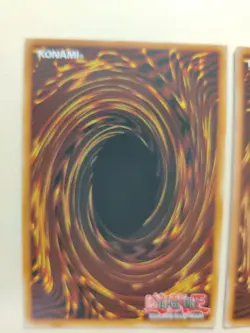 2x YUGIOH! Magician of Black Chaos YGLD-ENC01 ULTRA RARE NM/LP - Image 5