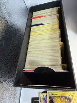 Pokemon Card Lot 500+ Cards Hidden Fates Sword Shield ETB Holo Bulk - Image 2