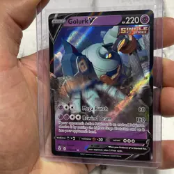 Pokemon TCG Golurk V Evolving Skies 070/203 Holo Ultra Rare NM Pokemon Nintendo - Image 2