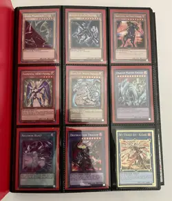 Yugioh 95 Foil Card Binder Lot Dark Magician Blue-Eyes Red-Eyes Sky Striker Ace - Image 2